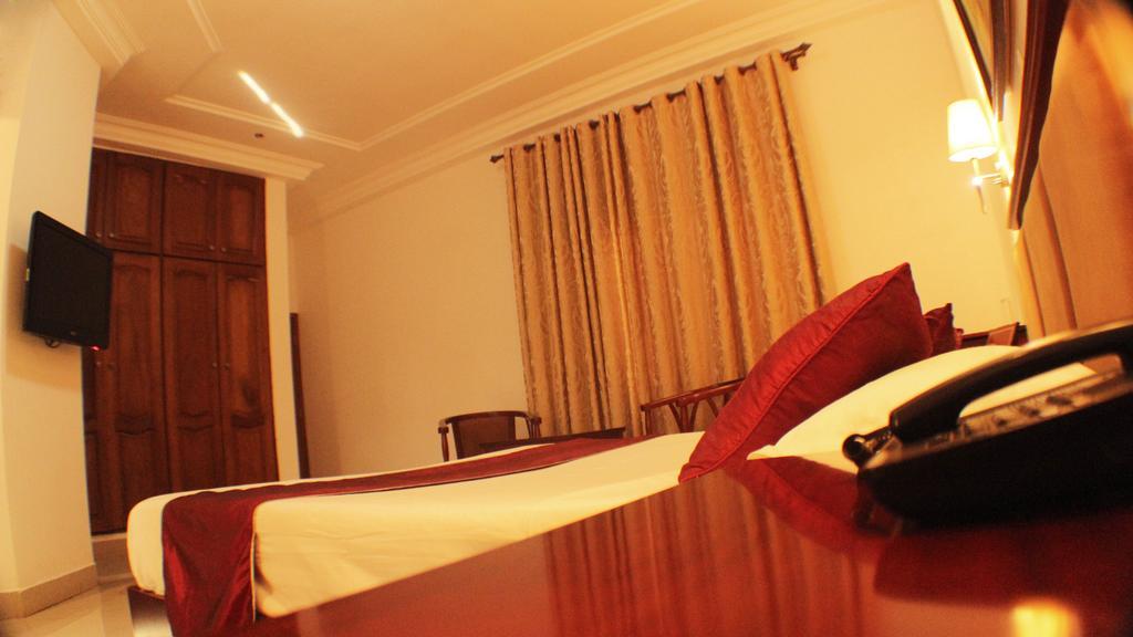 Hotel Residence Flamani Lomé Kültér fotó