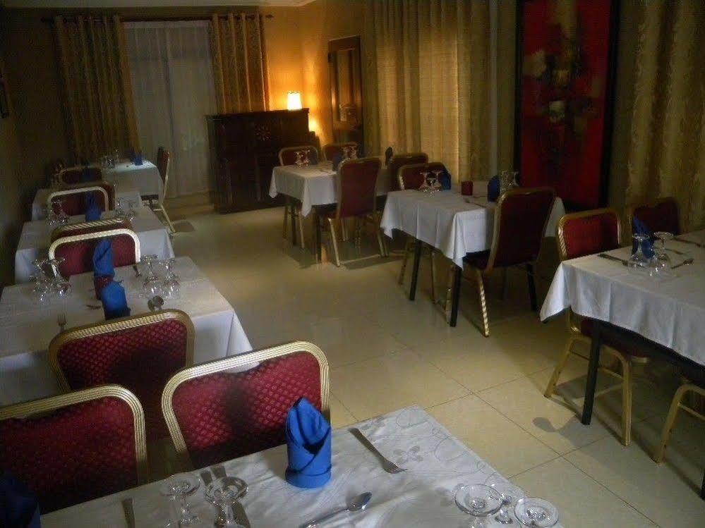 Hotel Residence Flamani Lomé Kültér fotó